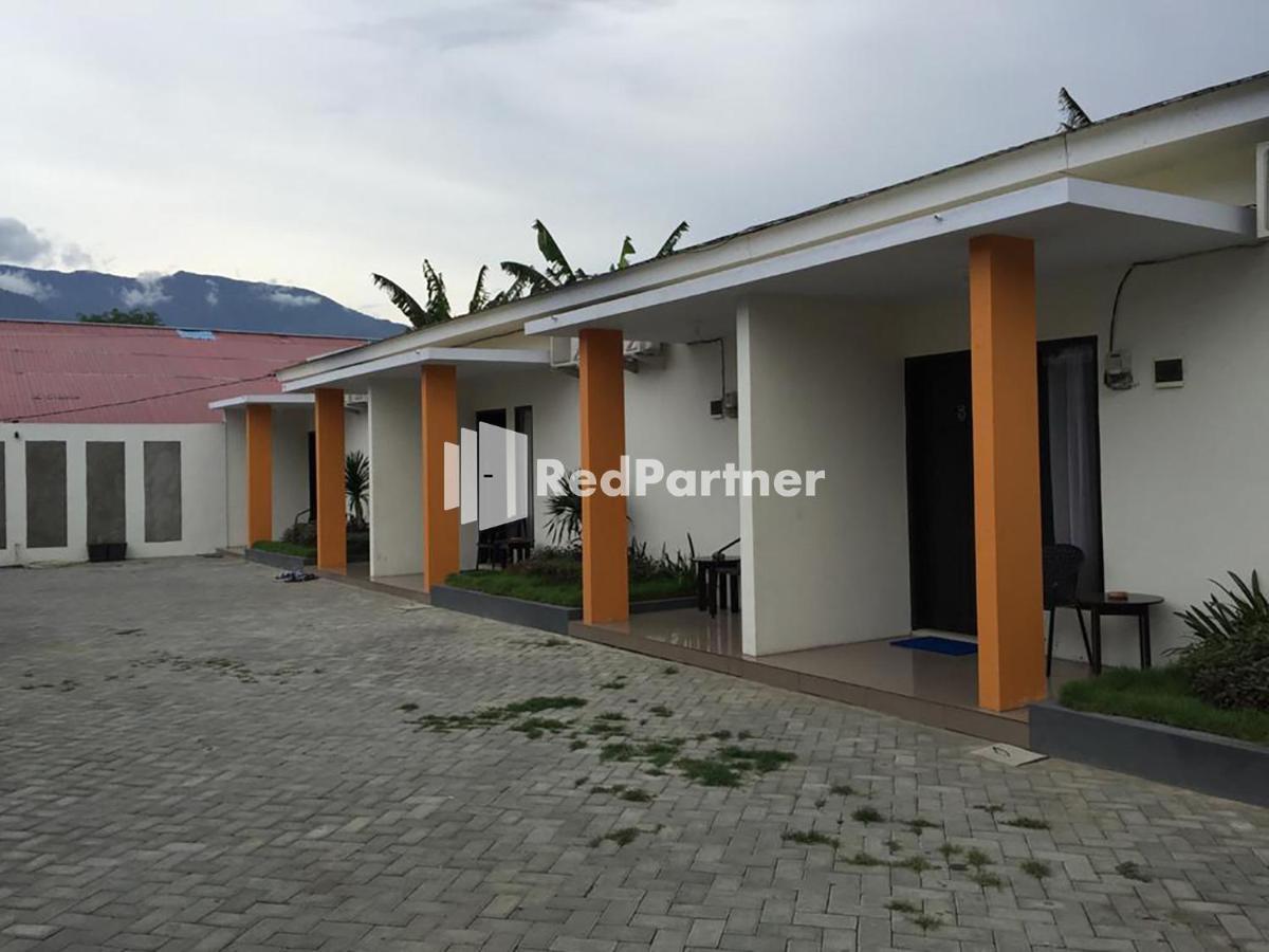 Filia Syariah Homestay Palu Redpartner Exterior foto